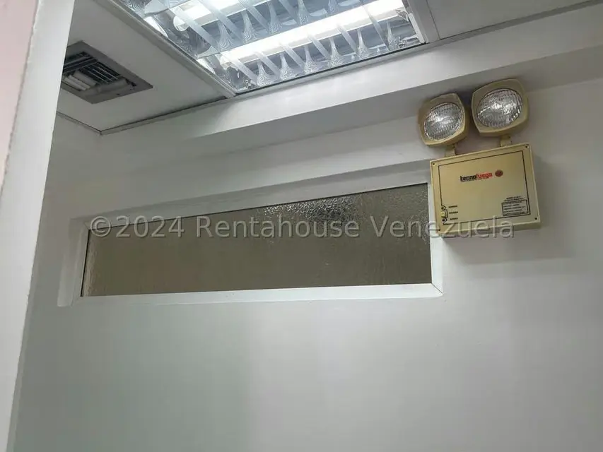 Local Comercial en Venta en Las Salias, Miranda - 24