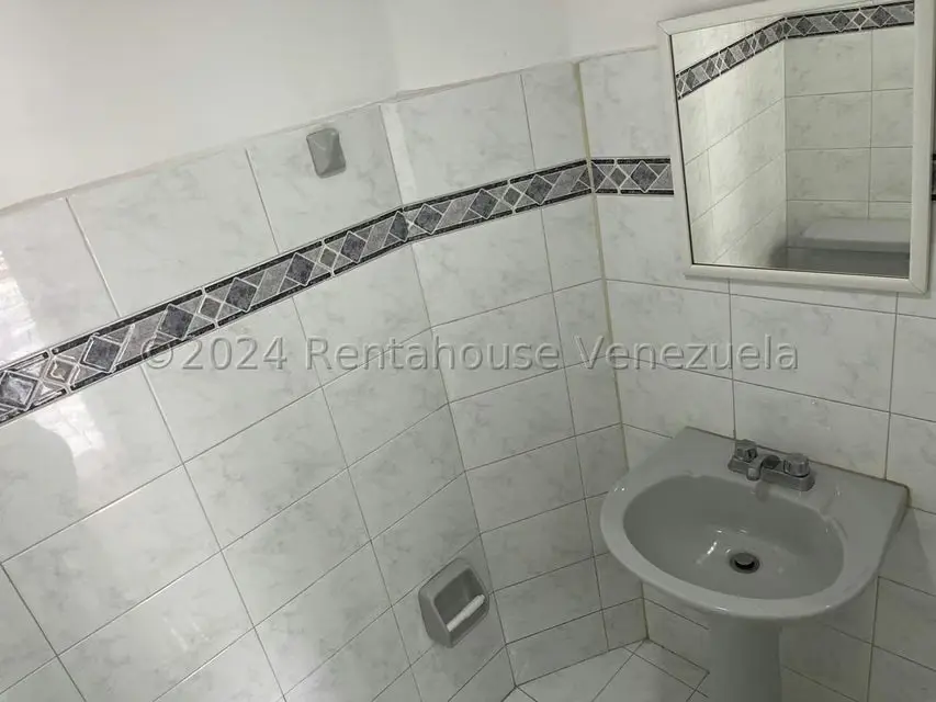 Local Comercial en Venta en Las Salias, Miranda - 25