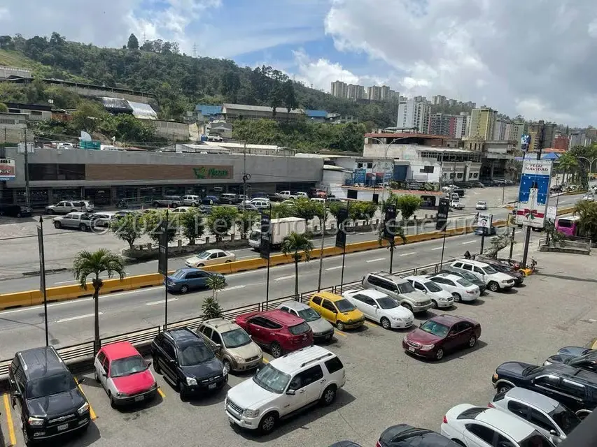 Local Comercial en Venta en Las Salias, Miranda - 28