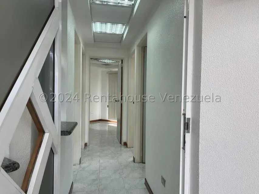 Local Comercial en Venta en Las Salias, Miranda - 8