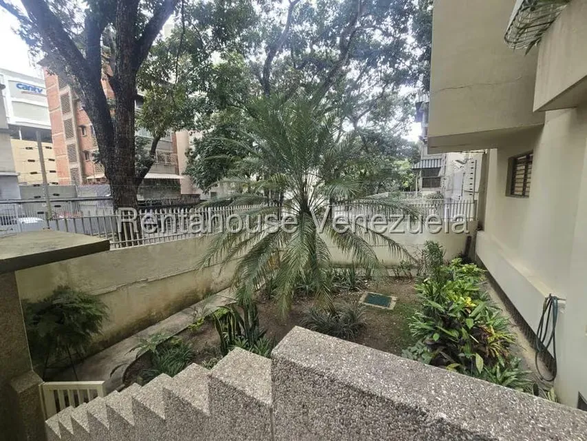 Apartamento (1 Nivel) en Venta en Los Caobos, Distrito Metropolitano - 2