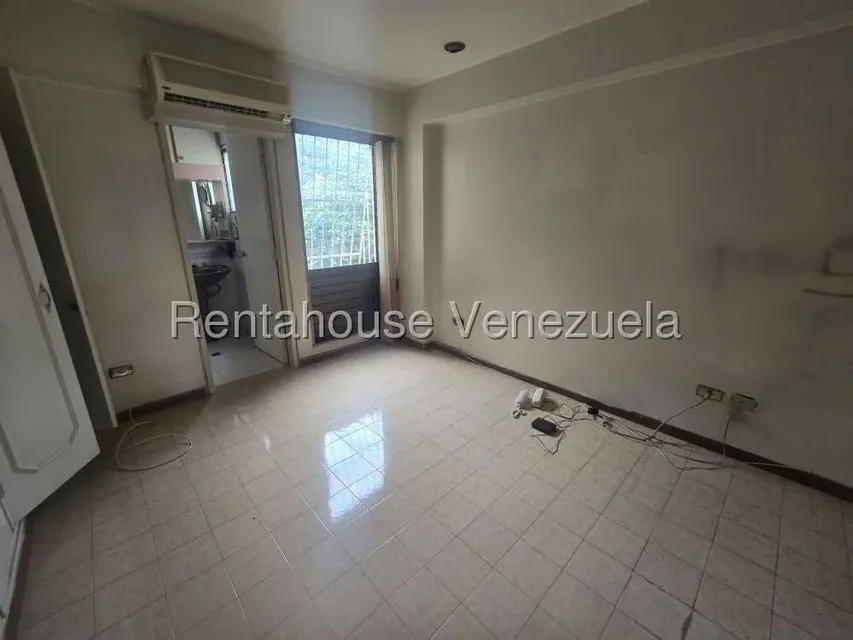 Apartamento (1 Nivel) en Venta en Los Caobos, Distrito Metropolitano - 12