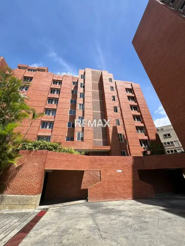 ALQUILER DE APARTAMENTO EN LA LAGUNITA