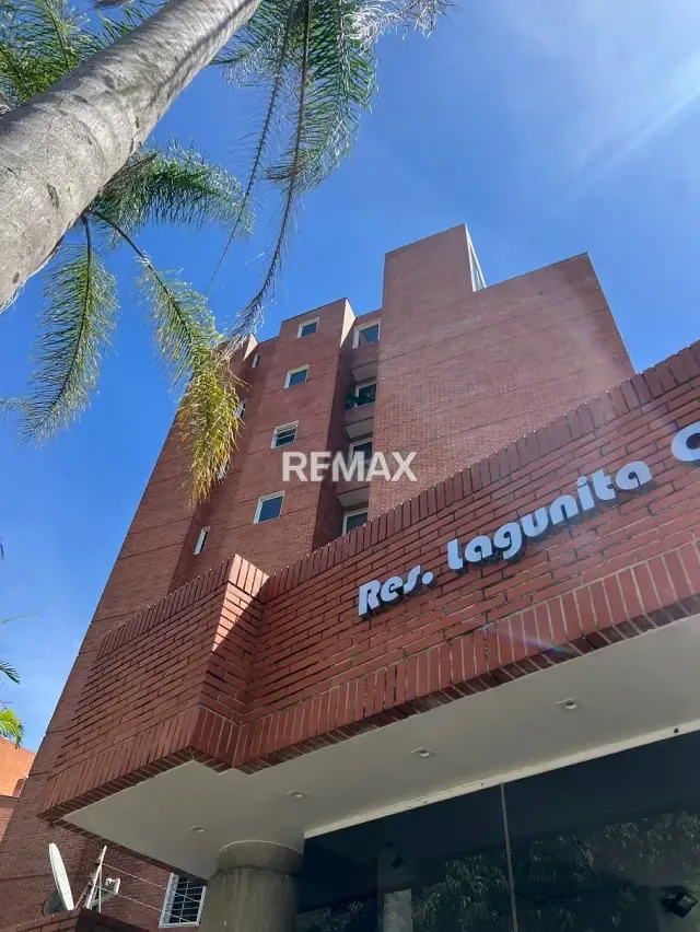 ALQUILER DE APARTAMENTO EN LA LAGUNITA - 18