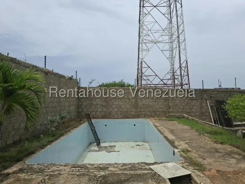 Casa (Duplex) en Venta en Guacuco, Nueva Esparta - 2
