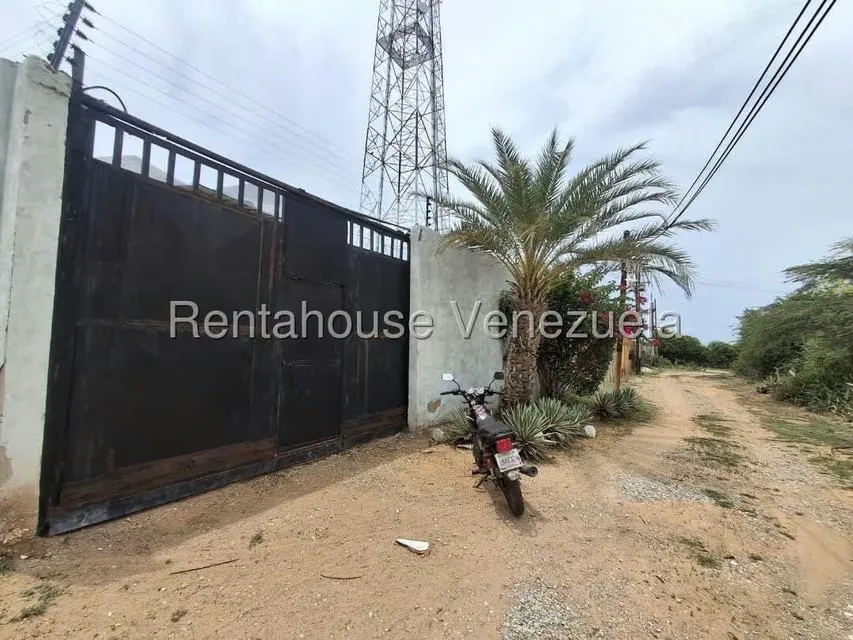 Casa (Duplex) en Venta en Guacuco, Nueva Esparta - 24