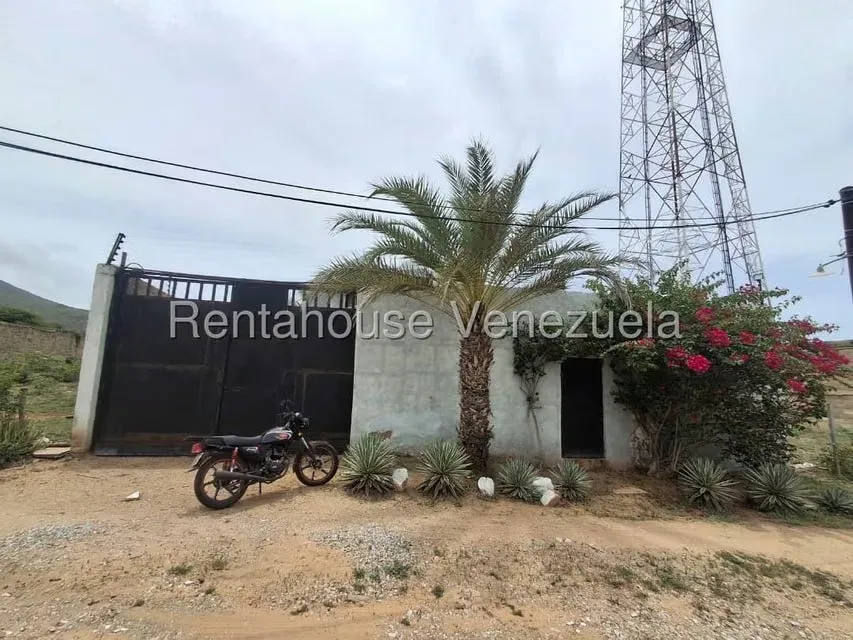 Casa (Duplex) en Venta en Guacuco, Nueva Esparta - 26