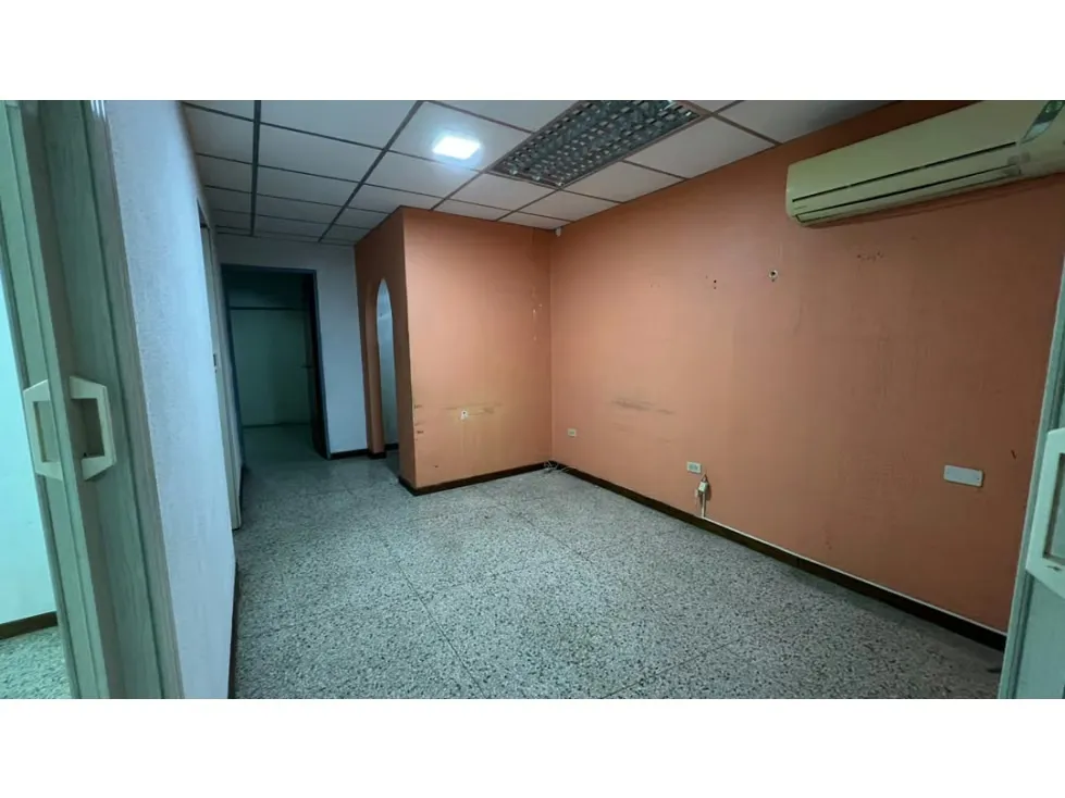 Se vende/alquila Local 52m² Chacao - 3