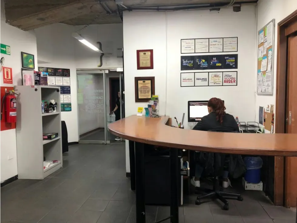 Oportunidad de inversión en oficina Empresarial del Este 436 M2 - 4