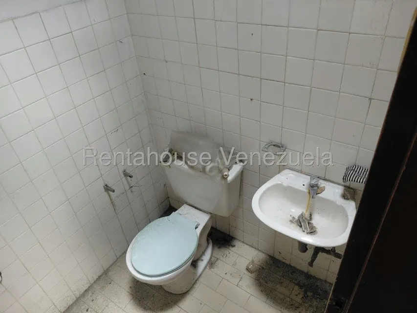 Comercial (Local Comercial) en Alquiler en Centro, Carabobo - 3