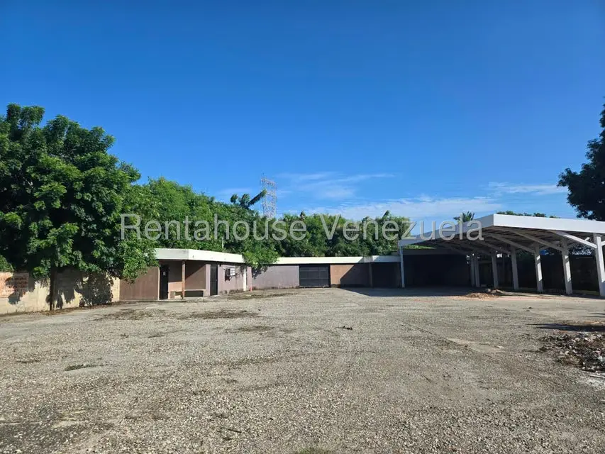 Local Comercial en Alquiler en Barrio Libertad, Zulia - 2