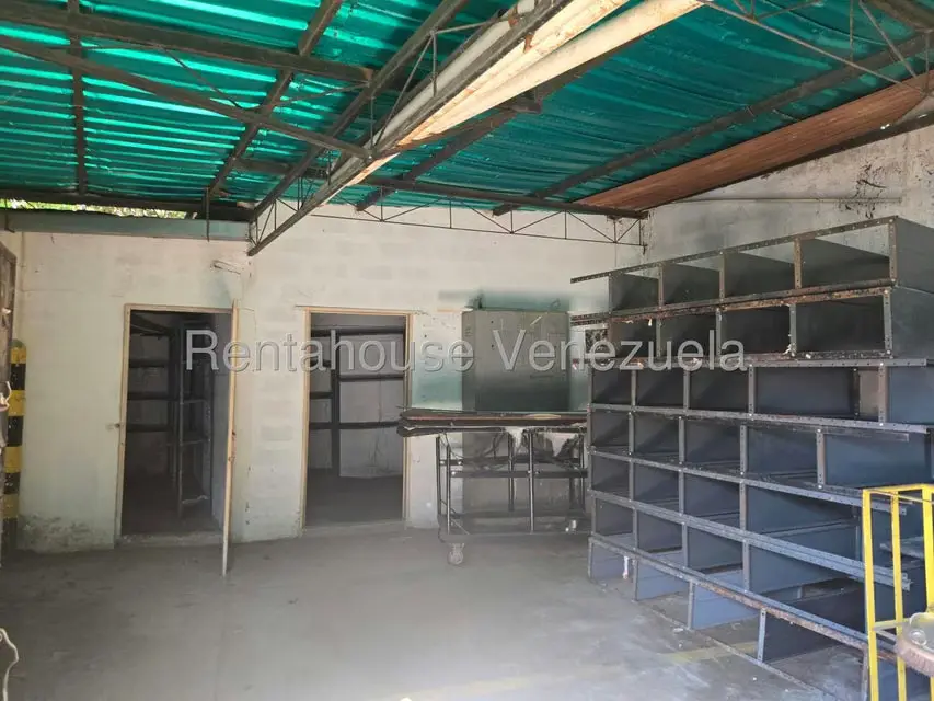 Local Comercial en Alquiler en Barrio Libertad, Zulia - 4