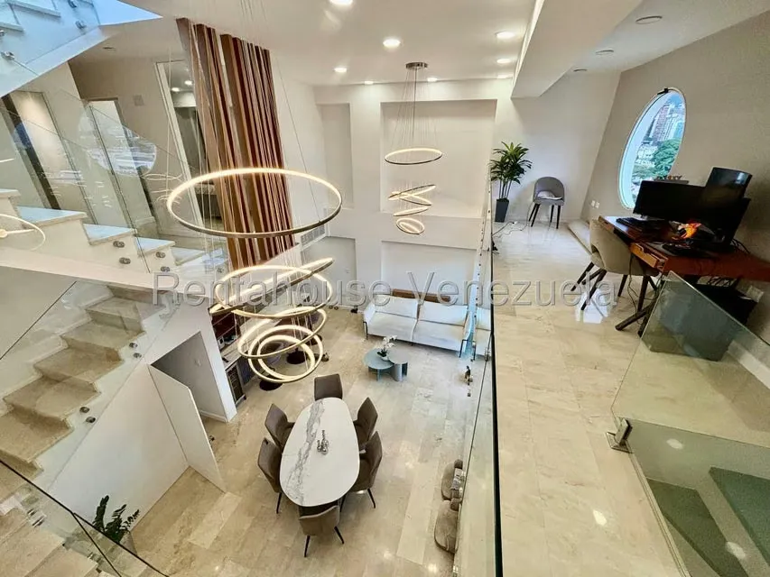 Apartamento (1 Nivel) en Venta en El Rosal, Distrito Metropolitano - 12