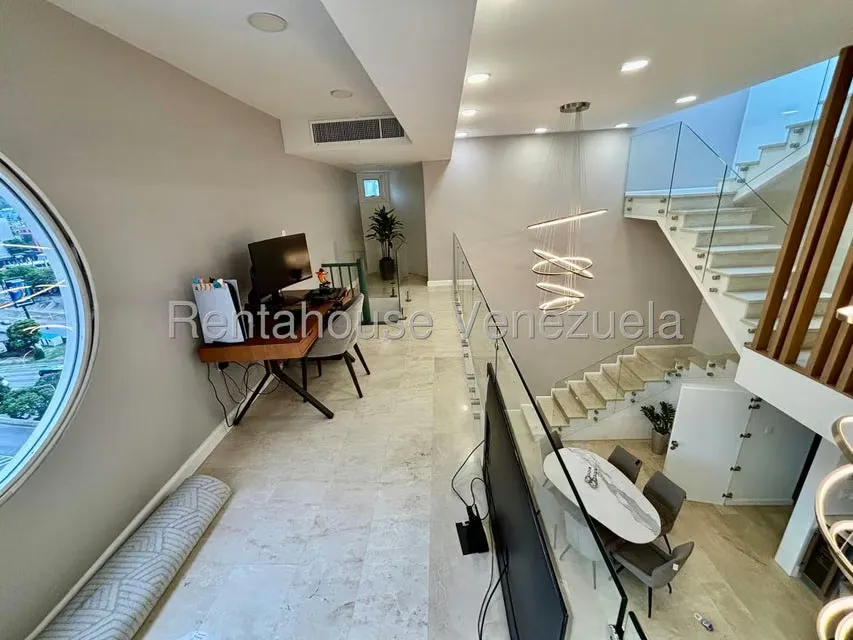 Apartamento (1 Nivel) en Venta en El Rosal, Distrito Metropolitano - 13
