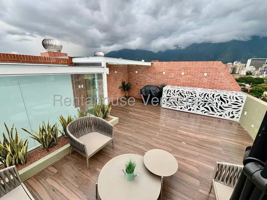 Apartamento (1 Nivel) en Venta en El Rosal, Distrito Metropolitano - 23