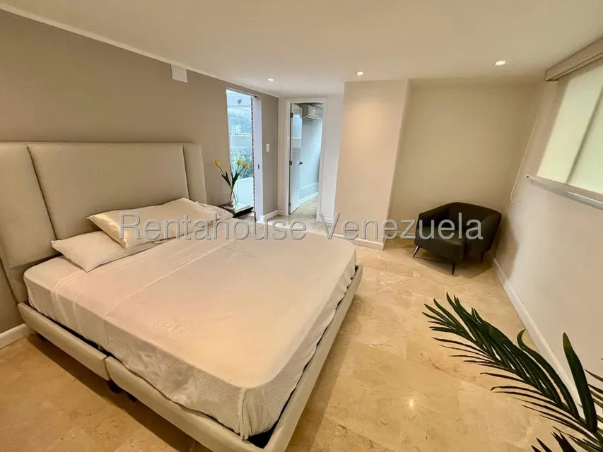 Apartamento (1 Nivel) en Venta en El Rosal, Distrito Metropolitano - 26