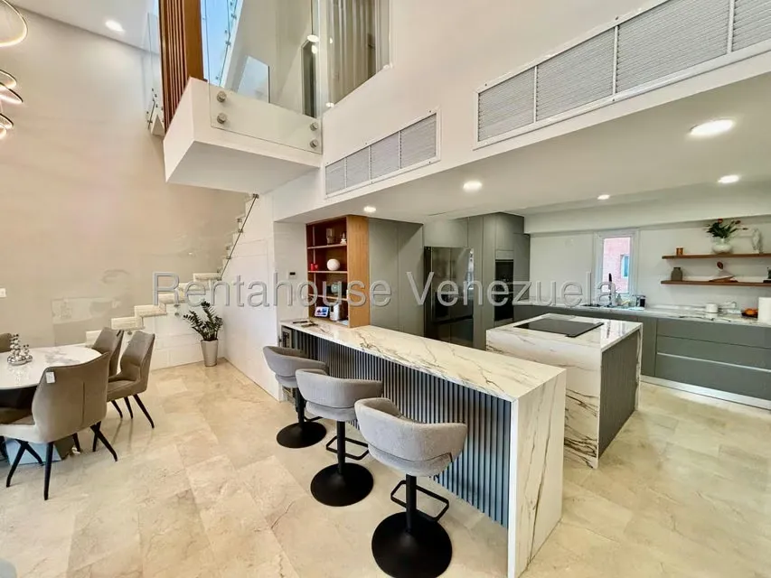 Apartamento (1 Nivel) en Venta en El Rosal, Distrito Metropolitano - 5