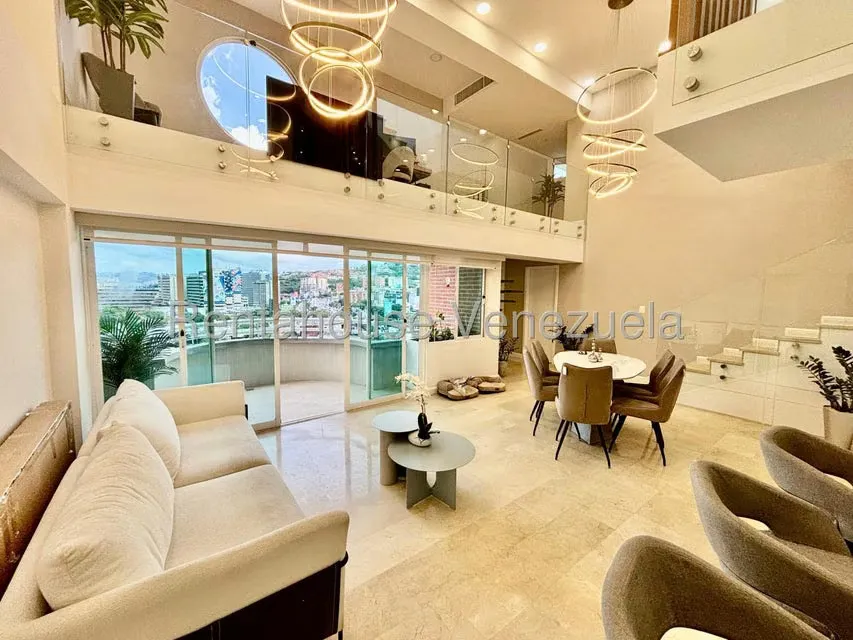Apartamento (1 Nivel) en Venta en El Rosal, Distrito Metropolitano - 8