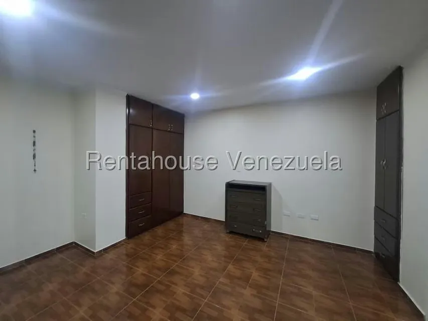 Apartamento (Duplex) en Venta en Metropolitano Javier, Lara - 11