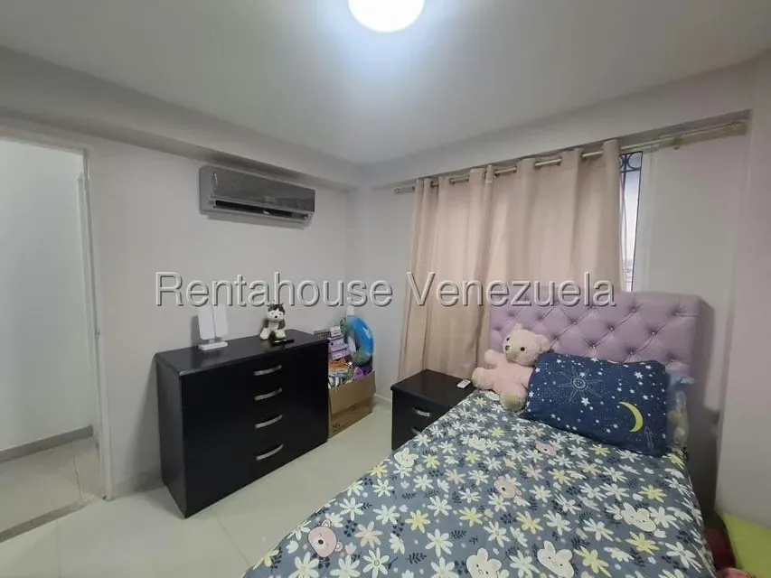 Apartamento (Duplex) en Venta en Metropolitano Javier, Lara - 21