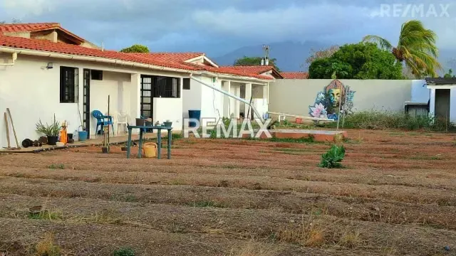 EN VENTA PRACTICA CASA EN SANTA ANA, CON TERRENO FERTIL Y CERCA DE PLAYAS, GOMEZ, ISLA DE MARGARITA - 18