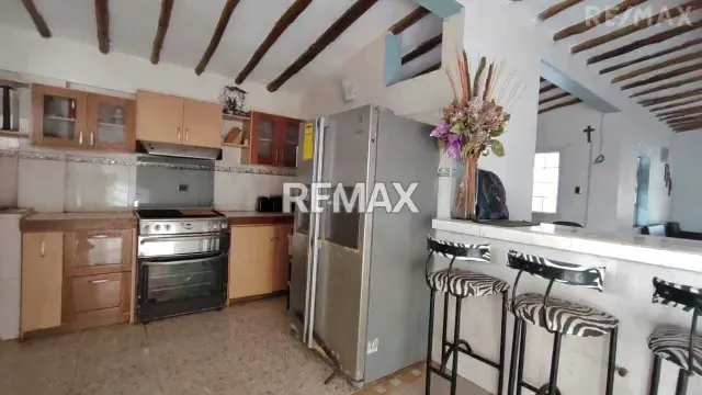 EN VENTA PRACTICA CASA EN SANTA ANA, CON TERRENO FERTIL Y CERCA DE PLAYAS, GOMEZ, ISLA DE MARGARITA - 2