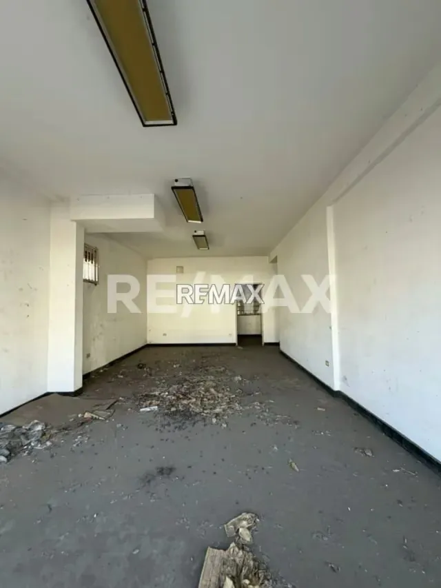 Edificio en venta en Av. Santa Rita - 4