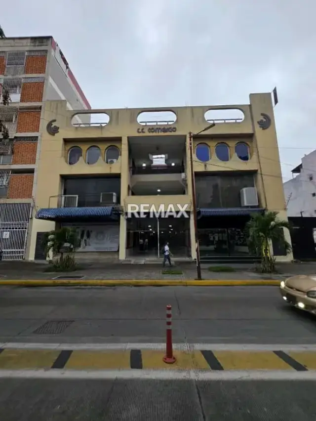 Edificio Comercial en venta en plena Av. 20 de Barquisimeto