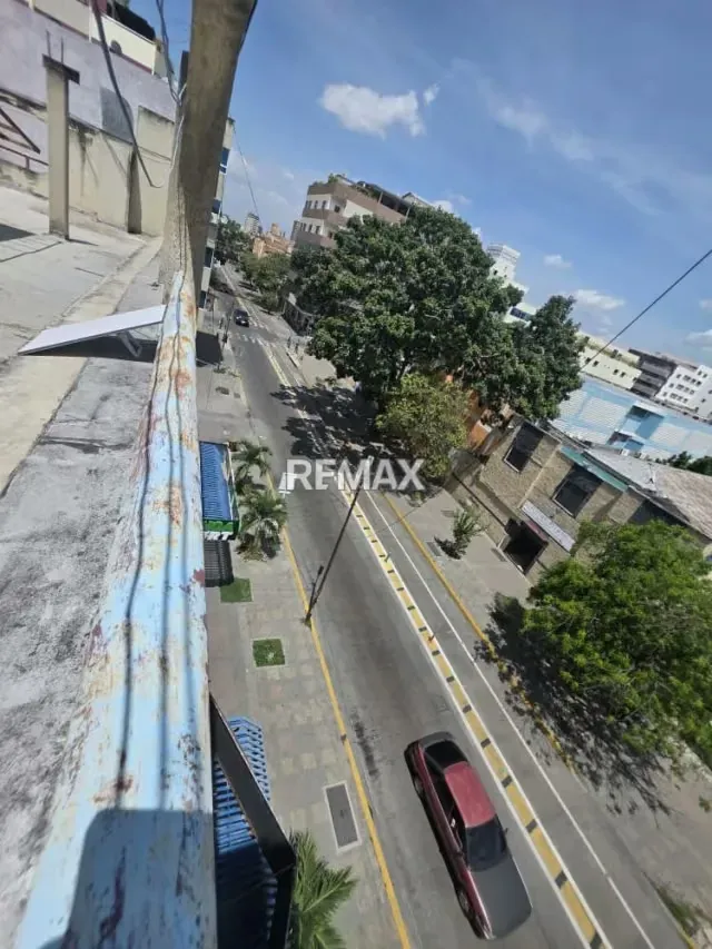 Edificio Comercial en venta en plena Av. 20 de Barquisimeto - 12