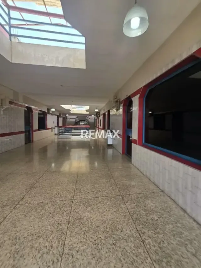 Edificio Comercial en venta en plena Av. 20 de Barquisimeto - 10