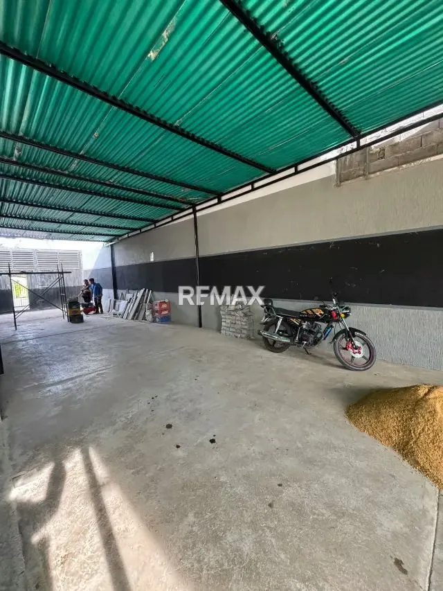 En venta casa con Excelente ubicación en el Oeste de la ciudad - 10