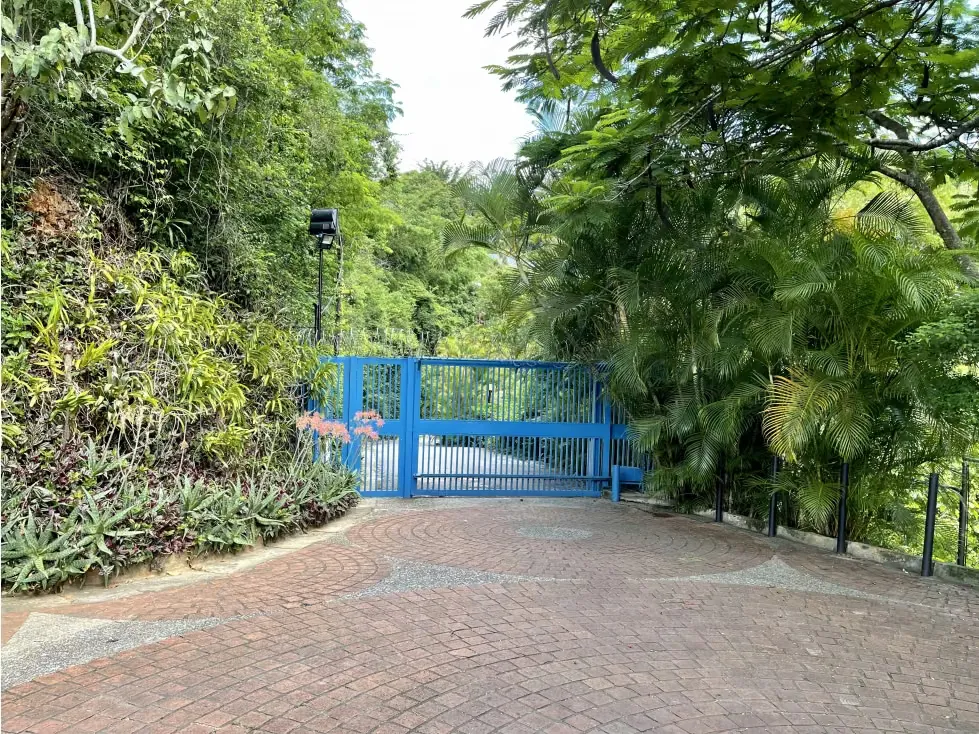 Vendo casa en Los Campitos - para remodelar - 5.000m2 terreno