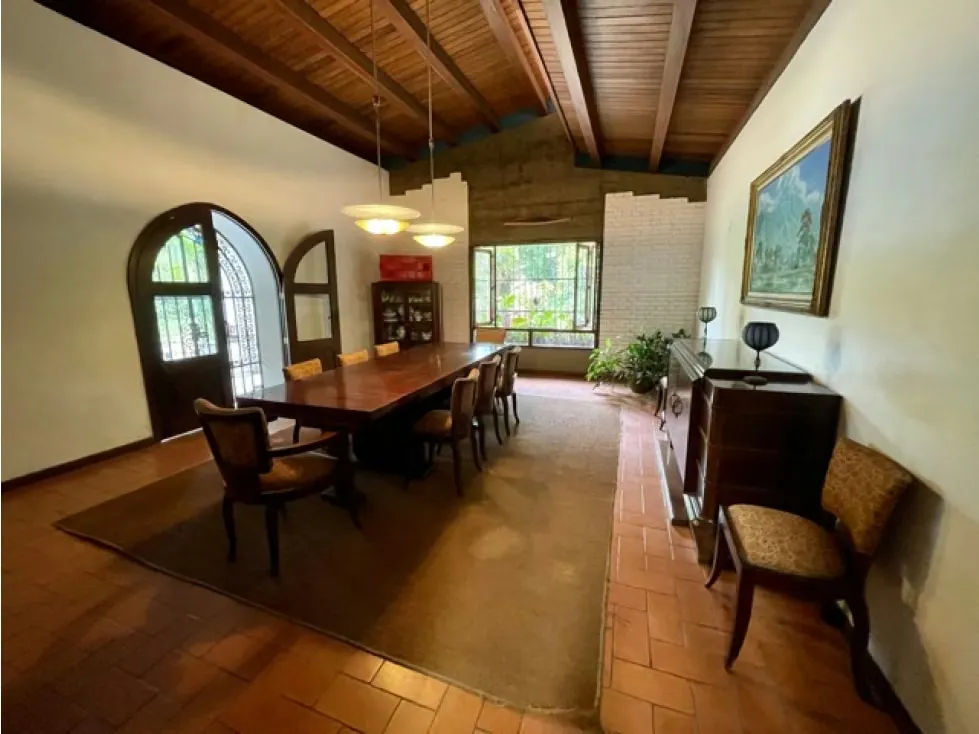 Vendo casa en Los Campitos - para remodelar - 5.000m2 terreno - 7