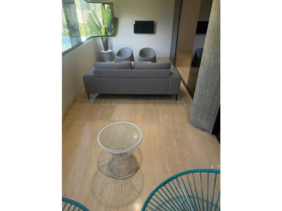Alquilo apartamento 240m2 Valle Arriba 8490 - 14