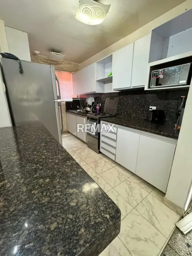 Venta de Apartamento en los Caobos Res. Los Mangos - 3