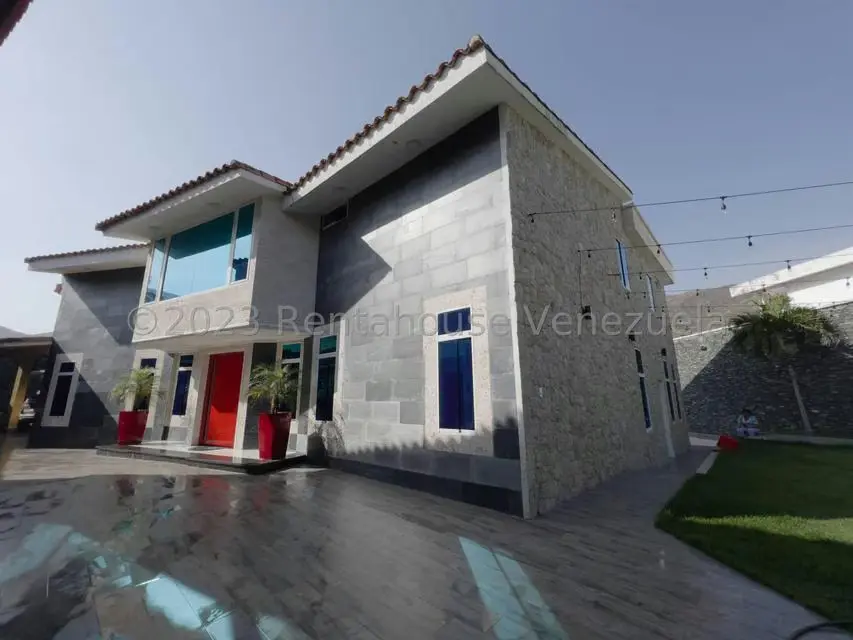 Casa (Duplex) en Venta en El Castaño, Aragua - 2