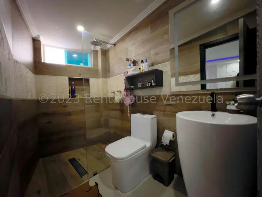 Casa (Duplex) en Venta en El Castaño, Aragua - 23
