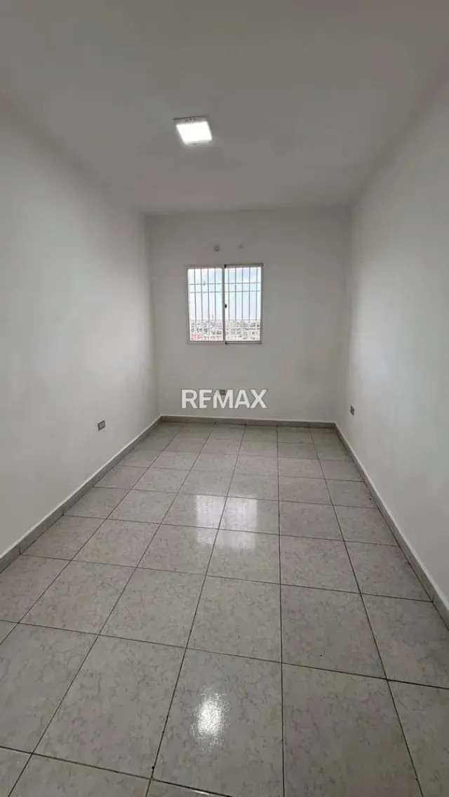 Se alquila Apartamento en 18 de Octubre - 4