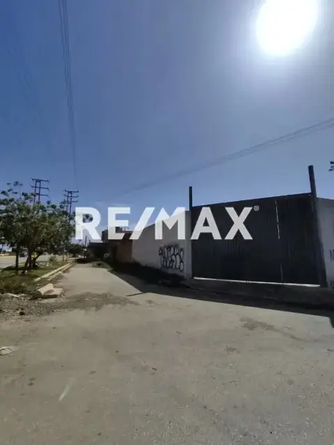 GALPÓN EN ALQUILER EN ZONA CÉNTRICA
