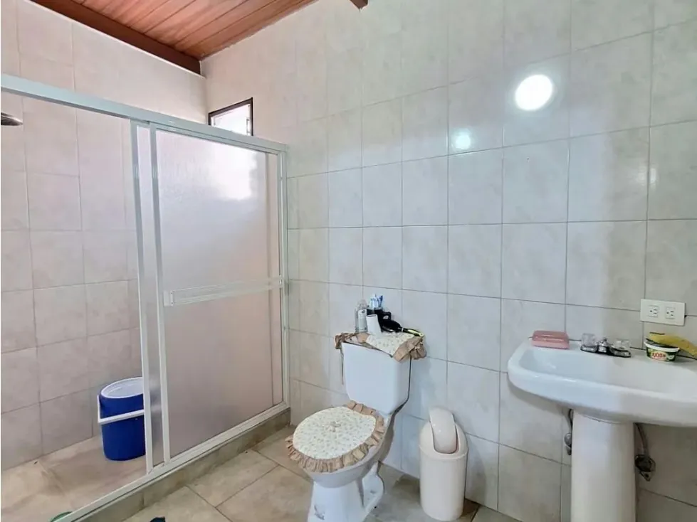 VENTA DE CASA (TIPO EDIFICIO) DE 3 NIVELES LOS ROSALES 220 M2 (KC) - 13