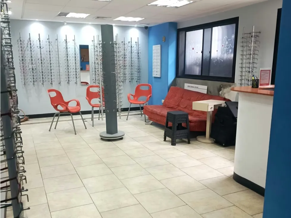 VENTA DE CASA (TIPO EDIFICIO) DE 3 NIVELES LOS ROSALES 220 M2 (KC) - 4