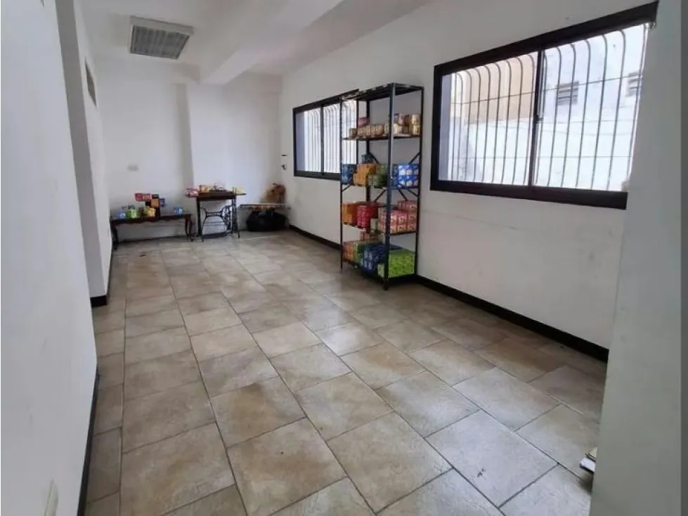 VENTA DE CASA (TIPO EDIFICIO) DE 3 NIVELES LOS ROSALES 220 M2 (KC) - 7