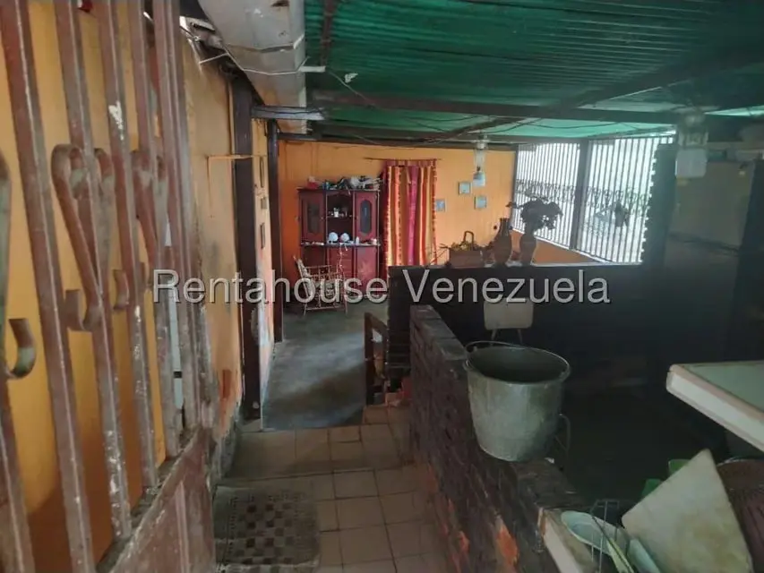 Casa (1 Nivel) en Venta en Centro, Lara - 12