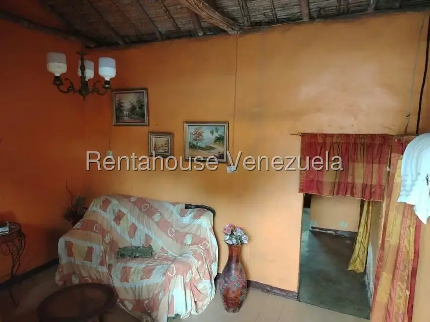 Casa (1 Nivel) en Venta en Centro, Lara - 4