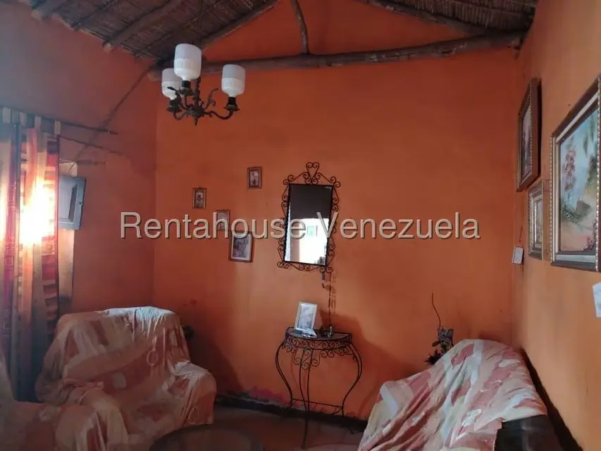 Casa (1 Nivel) en Venta en Centro, Lara - 5