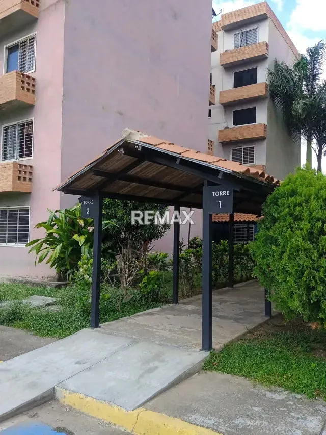 Se Vende Apartamento en Urb. Abadía Municipio San Diego