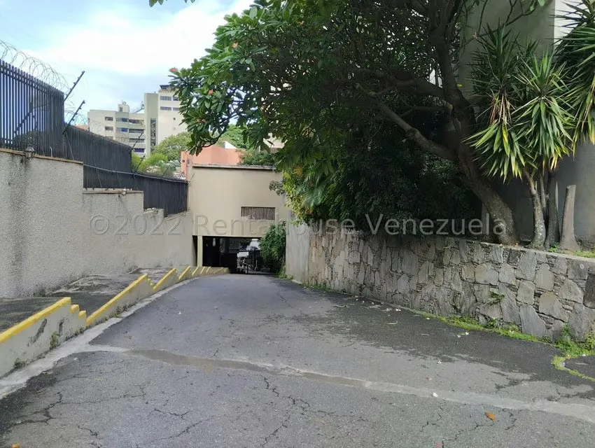Apartamento (1 Nivel) en Venta en La Campiña, Distrito Metropolitano - 2