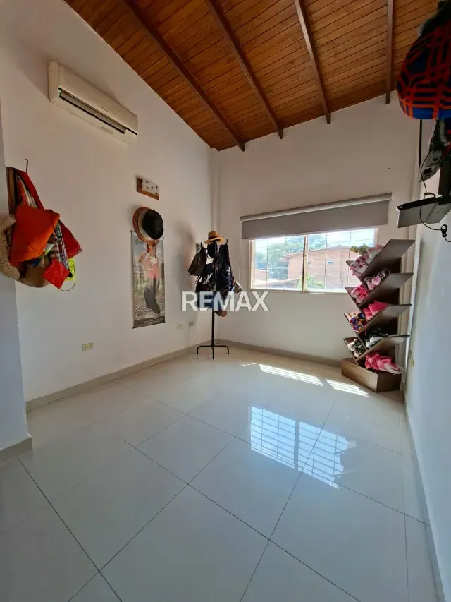 TOWNHOUSE EN VENTA EN SAN DIEGO. RES. LAS TRINITARIAS - 14