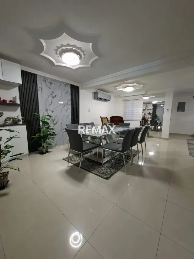 TOWNHOUSE EN VENTA EN SAN DIEGO. RES. LAS TRINITARIAS - 4