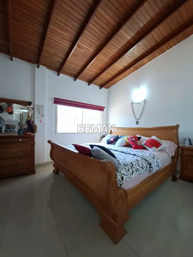 TOWNHOUSE EN VENTA EN SAN DIEGO. RES. LAS TRINITARIAS - 10